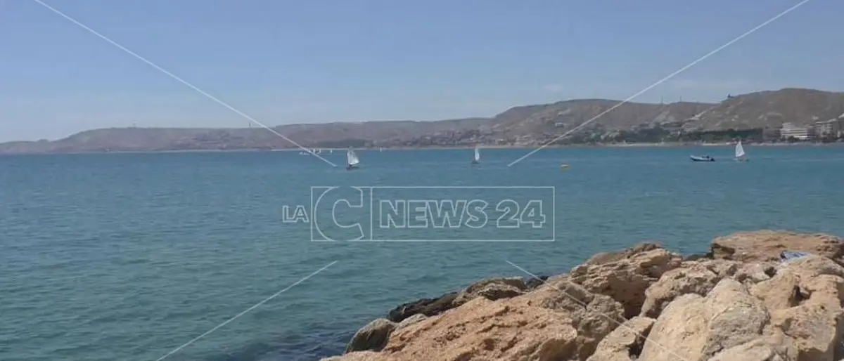 In che stato versano i mari calabresi? A Lamezia un congresso promosso dalla minoranza in Consiglio regionale