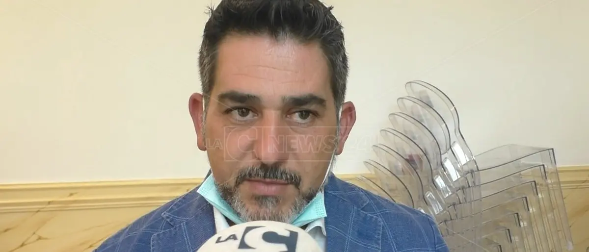 Multiutility, il sindaco ff Brunetti: «La Regione ci ha fatto ripiombare negli anni bui del commissariamento»