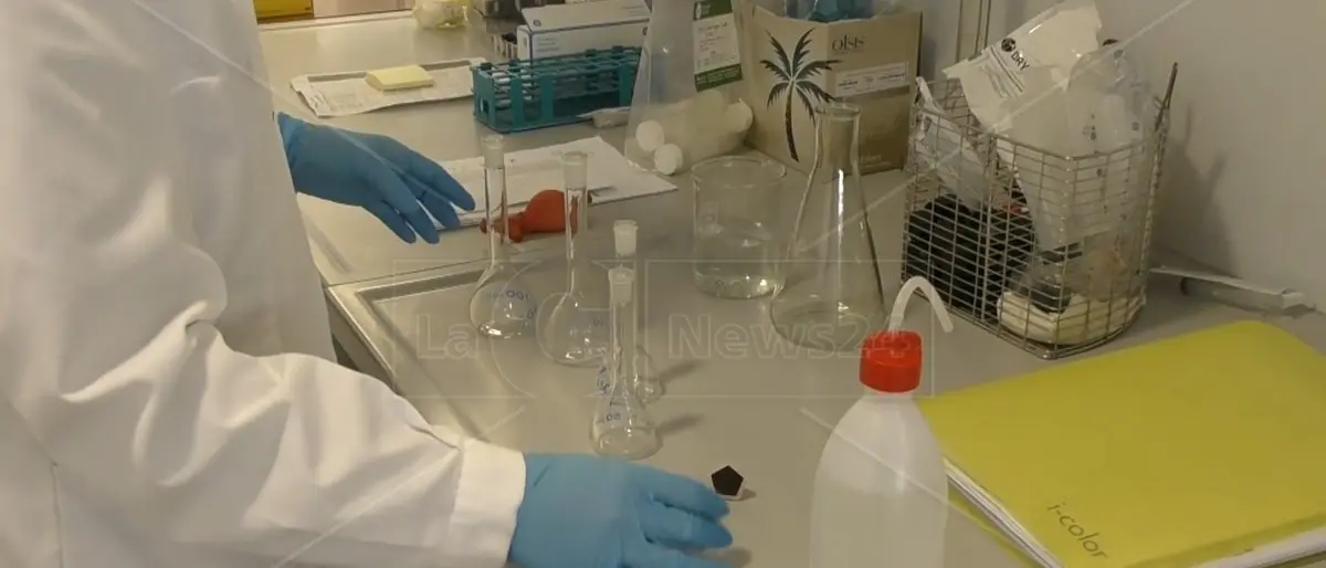 «Nel fiume Angitola scarichi illegali,\u00A0ora scopriremo da dove arrivano»: Arpacal ripete gli esami dopo il sabotaggio\n