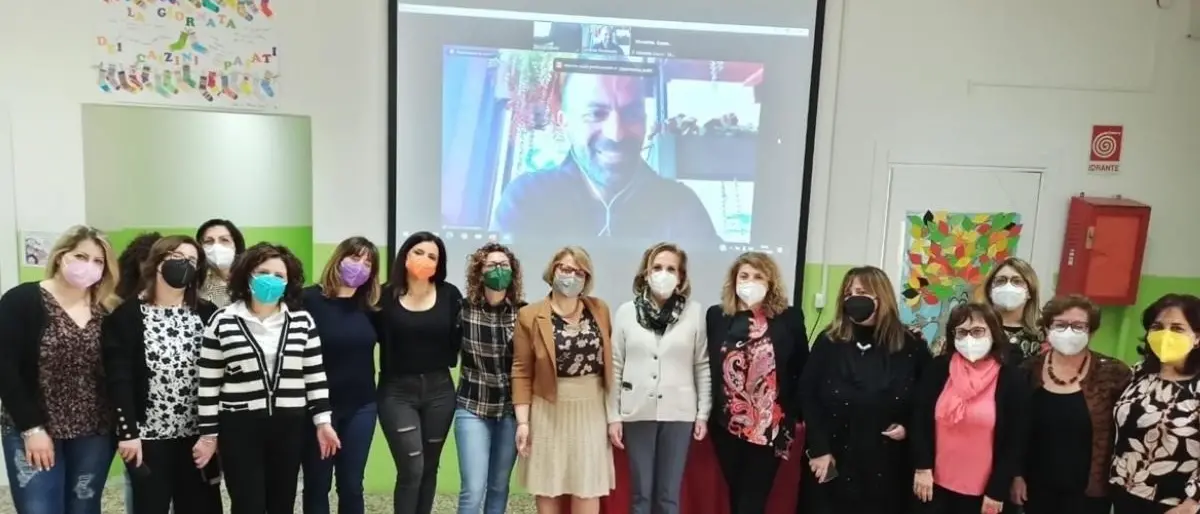 L’ex ministro Fioramonti incita gli alunni del Don Milani: «Impegnatevi! Quando ci si impegna si riesce»