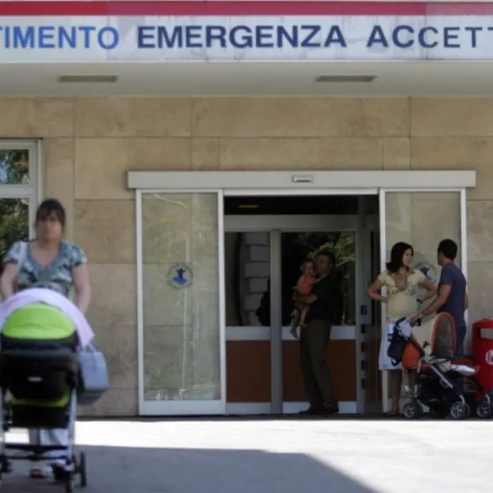 Prato, grave bimbo di 4 anni per sospetta epatite acuta di origine sconosciuta