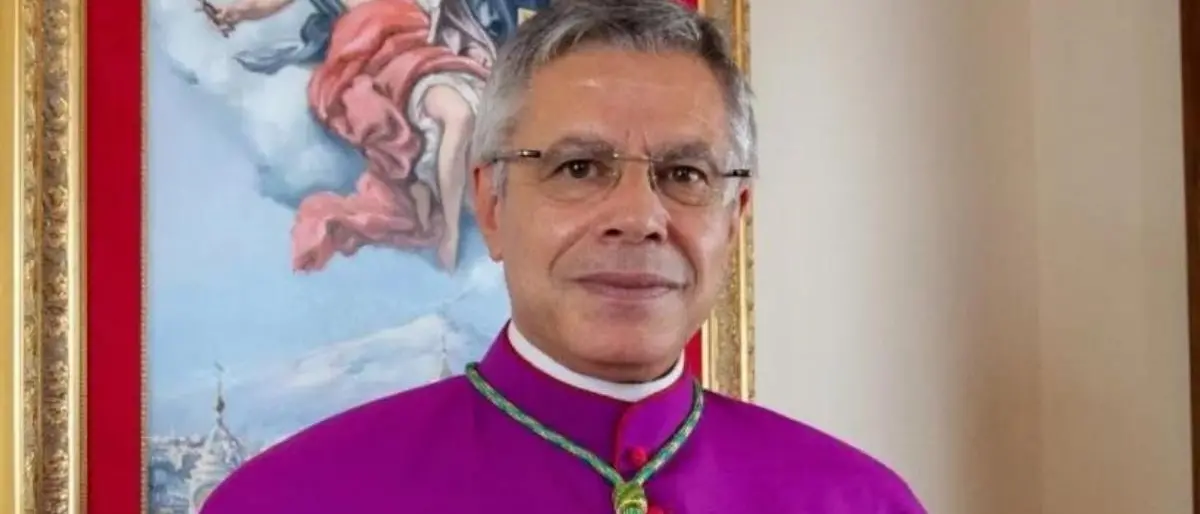 Il vescovo di Lamezia Giuseppe Schillaci saluta i fedeli: «Pregate per me e per chi mi sostituisce»