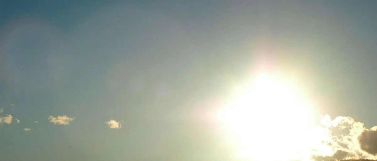 In Italia sole e caldo durante la settimana, piogge a dirotto in Calabria nel weekend dell’1 maggio