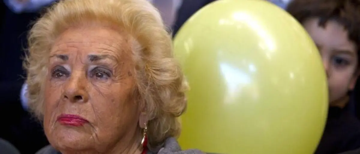 È morta Assunta Almirante, moglie del fondatore dell’Msi: aveva 100 anni