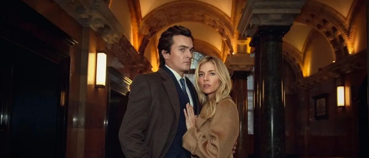 Anatomia di uno scandalo. Anche i (maschi) ricchi piangono?