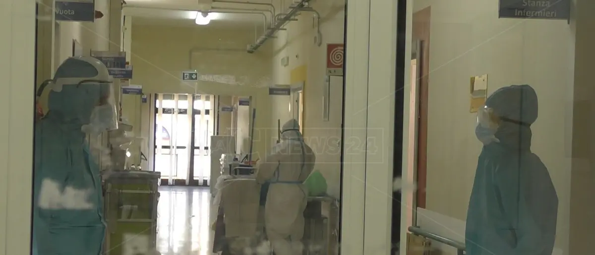 Ospedali della Sibaritide in crisi: mancano medici e alcuni reparti sospesi, altri sottodimensionati