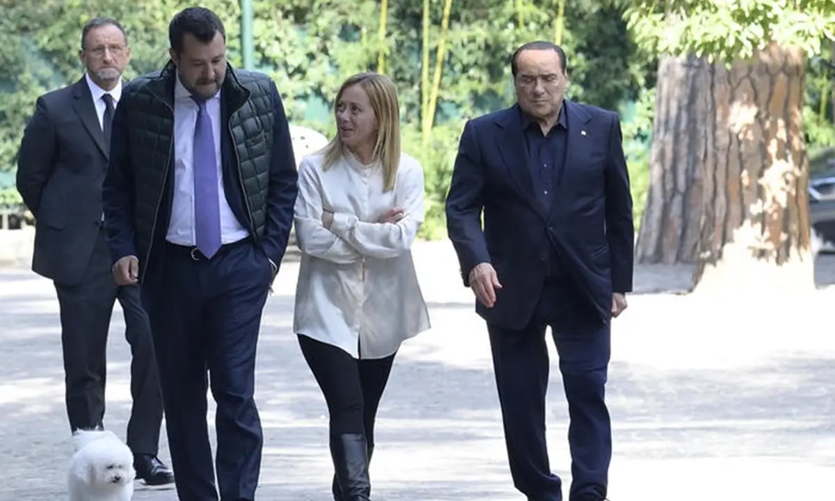 Comunali Catanzaro, attesa per il vertice dei leader del centrodestra: Fdi a un bivio