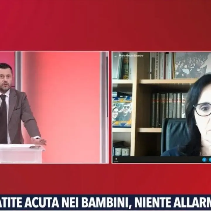 Epatite acuta nei bambini, la pediatra: «I genitori non partano in quarta, in Italia pochi casi»