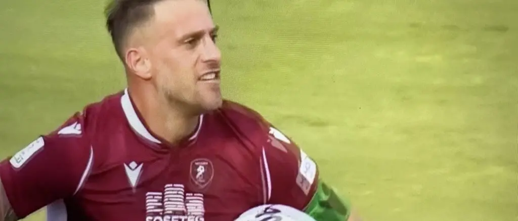 Denis diventa il marcatore più anziano della B, ma la Reggina perde 4-1 contro il Como