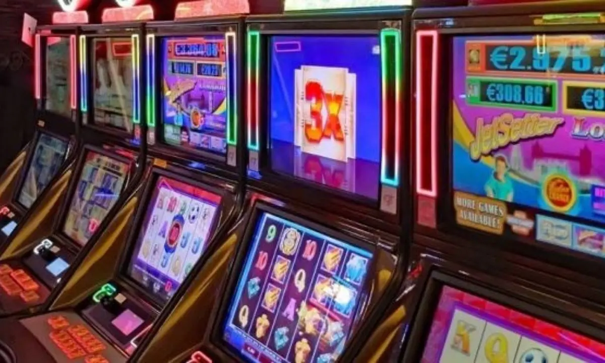 Sale slot, anche oggi un altro rinvio: l’attuazione della legge in Calabria slitta al 2025