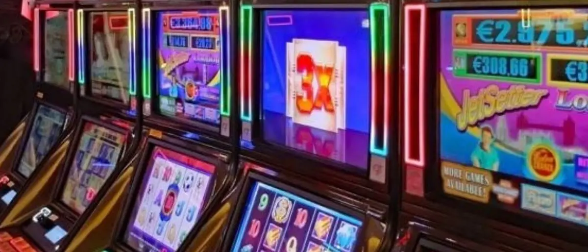 Sale slot, anche oggi un altro rinvio: l’attuazione della legge in Calabria slitta al 2025