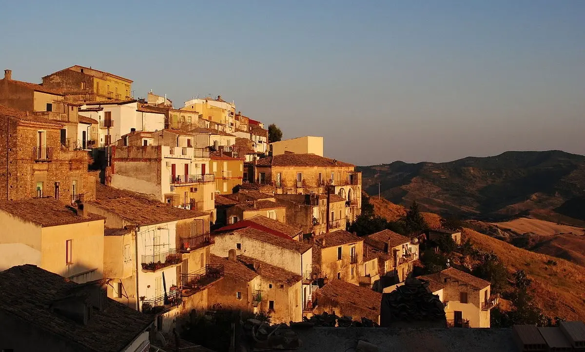 La festa del ritorno, al via in Calabria le riprese del film che racconta l’emigrazione