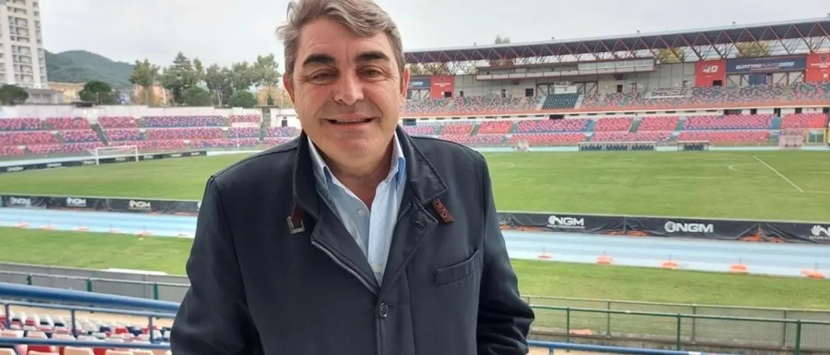 Cura i muscoli dei campioni, ma non ha mai lasciato la Calabria: la storia del fisioterapista Luigi Novello