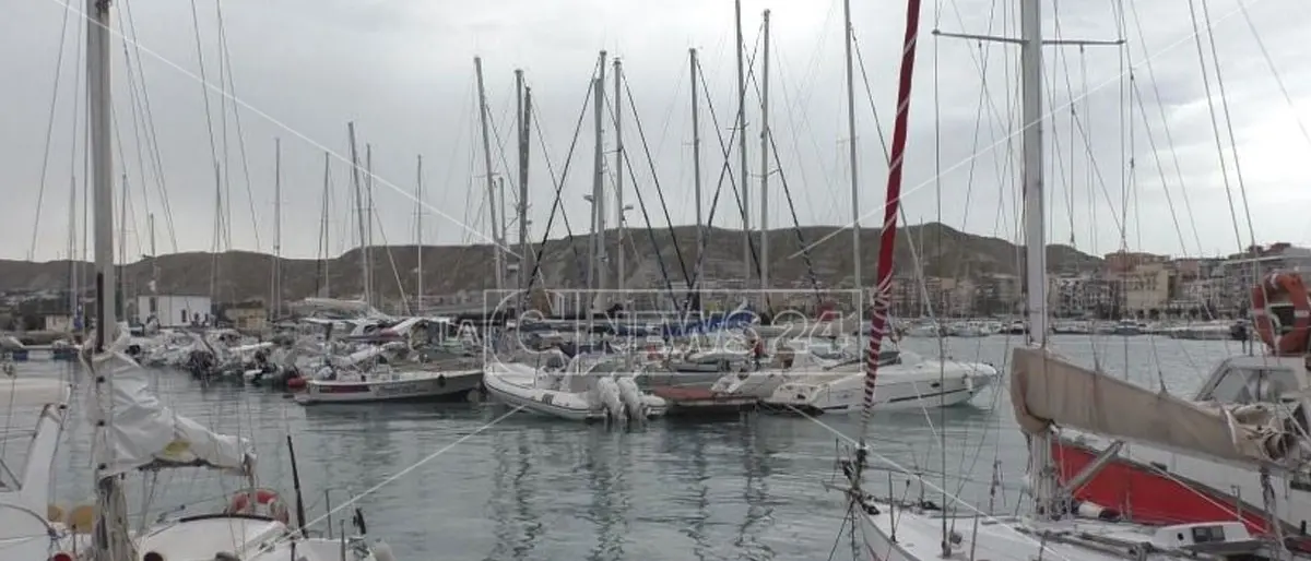 Turismo Calabria, Lo Schiavo propone legge per istituire i Marina resort: strutture ricettive nei porti turistici