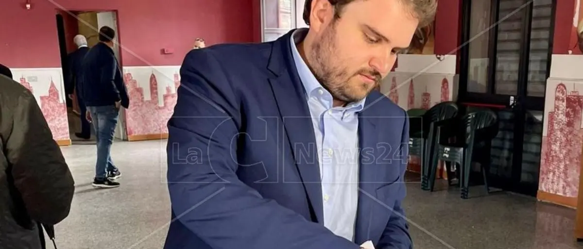 Pd Cosenza, il segretario provinciale Pecoraro: «Consegno vecchio partito al passato. Servirà una rivoluzione»