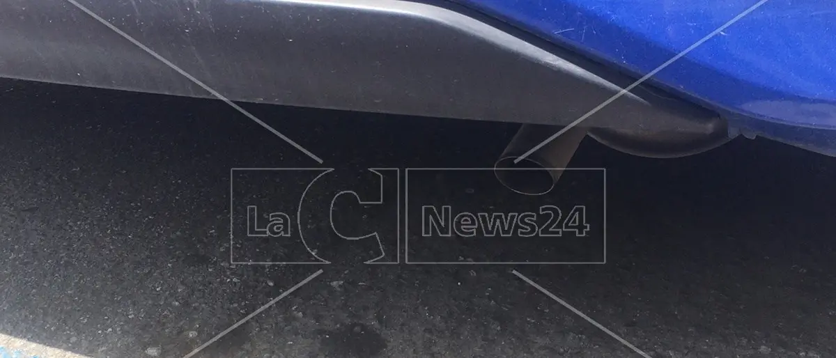 A Reggio Calabria aumentano i furti di marmitte dalle auto ma nessuno denuncia