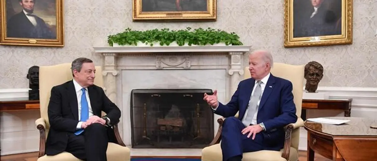 Draghi incontra Biden alla Casa Bianca: «Putin pensava di dividerci ma ha fallito»