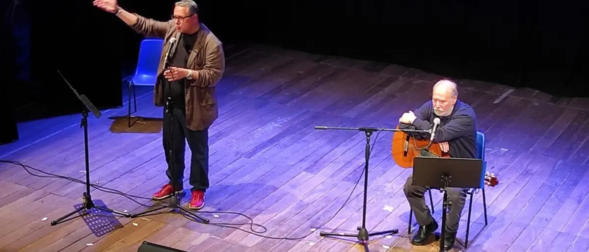 “Shalom, riflessioni e canzoni alla ricerca della pace”: successo per lo spettacolo di Marziale e Cionfoli