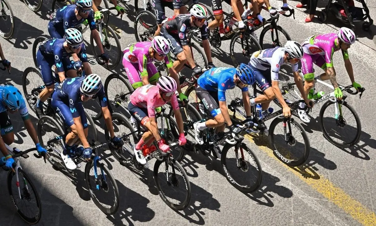 Giro d’Italia, quasi un secolo fa l’inizio della storia rosa sulle strade della Calabria