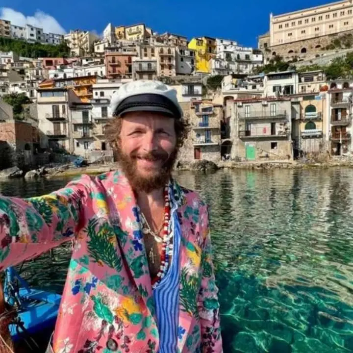 La lezione di Jovanotti: con un click ha realizzato la più bella promozione della Calabria