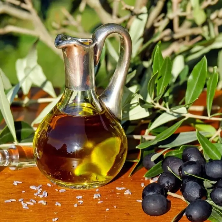 L’olio extravergine di Calabria pronto ad approdare alla fiera di Trieste