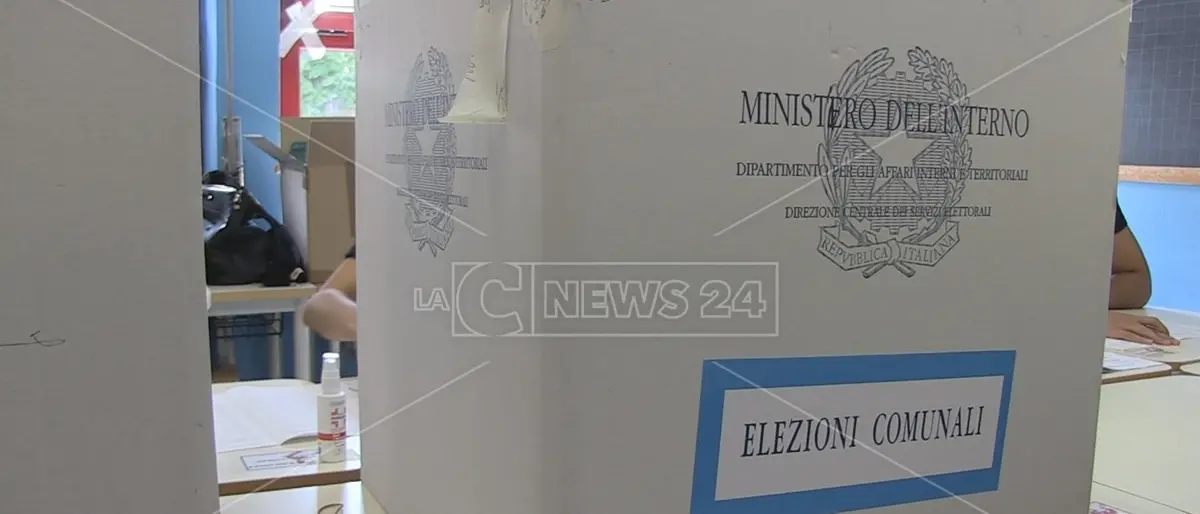 Elezioni comunali, 75 centri calabresi scaldano i motori: al via la presentazione delle liste