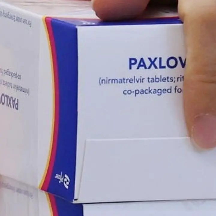 Covid, Calabria tra le prime regioni per la distribuzione del Paxlovid nelle farmacie