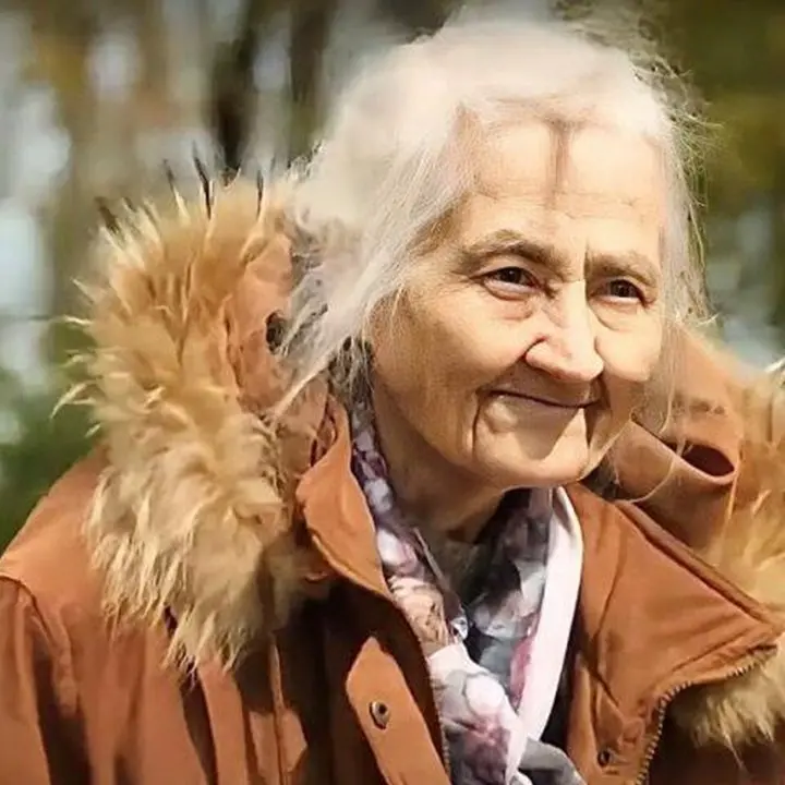 Elvira, 87 anni: sopravvissuta all’orrore dell’Olocausto e costretta a fuggire da Mariupol