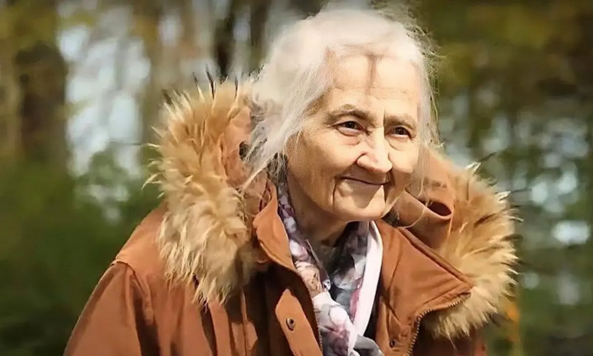 Elvira, 87 anni: sopravvissuta all’orrore dell’Olocausto e costretta a fuggire da Mariupol