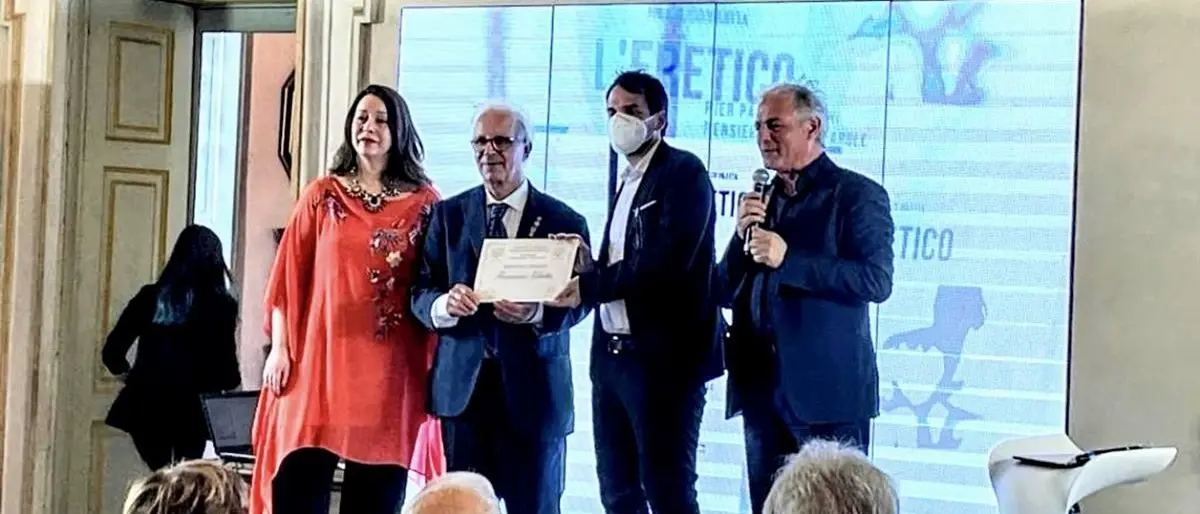 Giovane calabrese trionfa al concorso letterario nazionale Sinderesi Awards