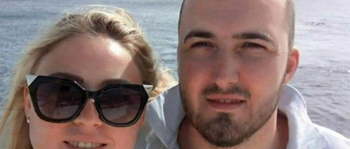 Il dramma di Vitaly e Alla, spostati e uccisi nell’acciaieria di Azovstal: lasciano un bimbo di pochi mesi