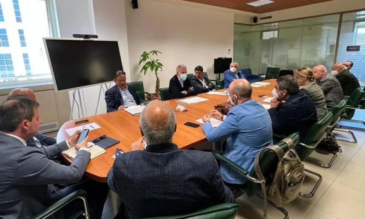 Forestazione in Calabria, il confronto in Cittadella tra Regione e segreterie generali di Cgil, Cisl e Uil