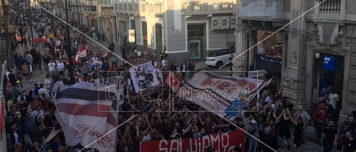 Reggina, corsa contro il tempo per salvare la società amaranto e la Serie B