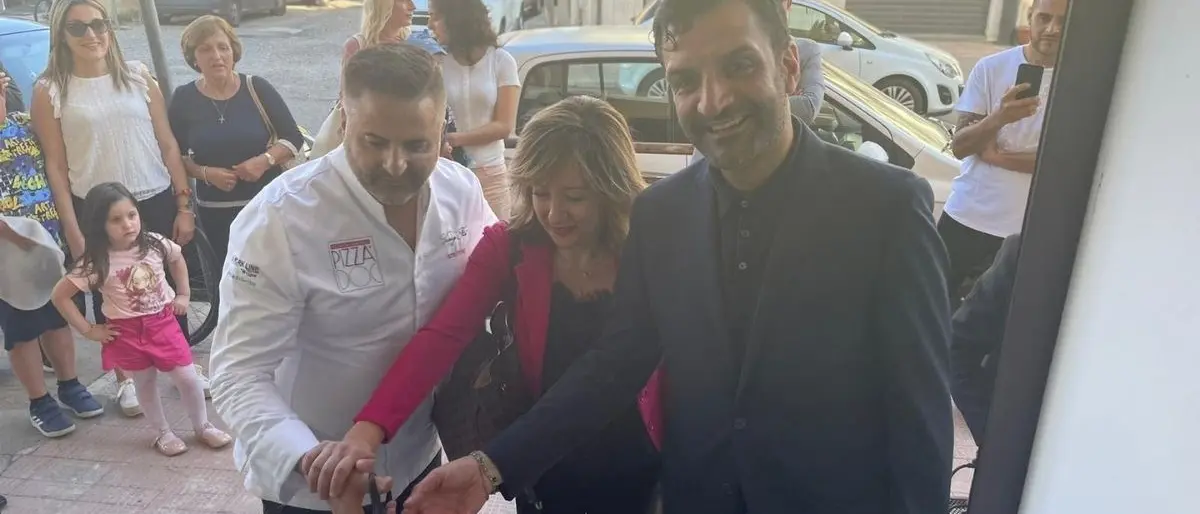 Siderno, inaugurata la sede dell’Accademia nazionale pizza doc: è la prima fuori dalla Campania