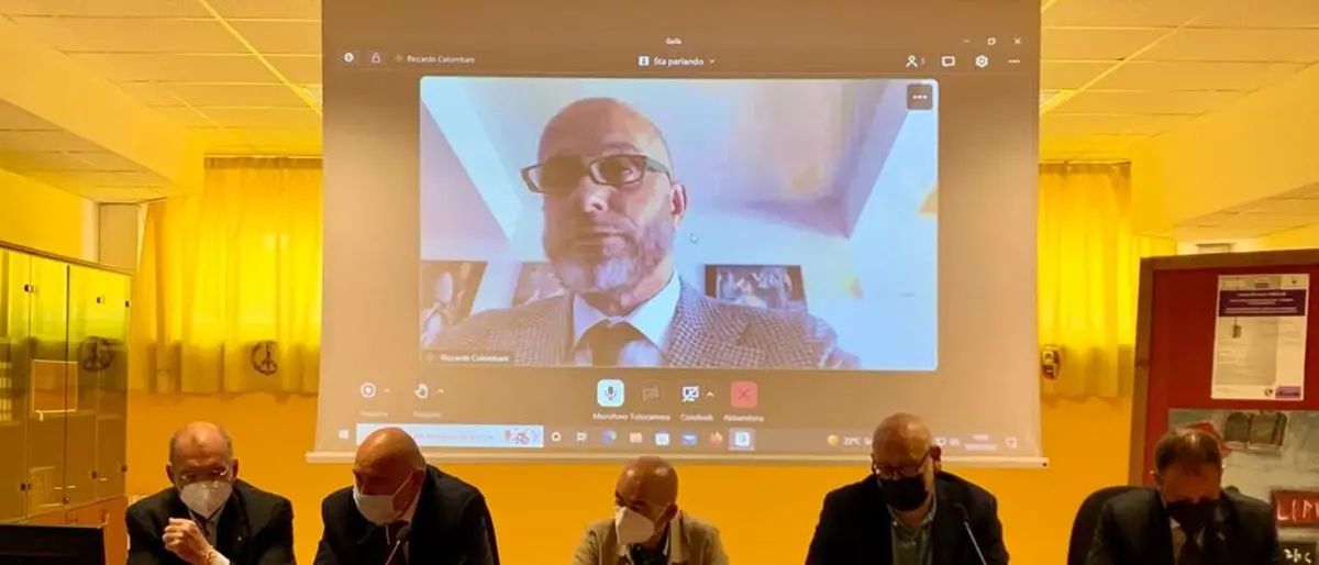 Il rapporto tra i giovani e la finanza: a Cosenza incontro tra studenti ed esperti