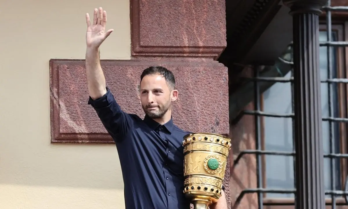 Un calabrese alza la Coppa di Germania, l’allenatore Domenico Tedesco trionfa con il Lipsia