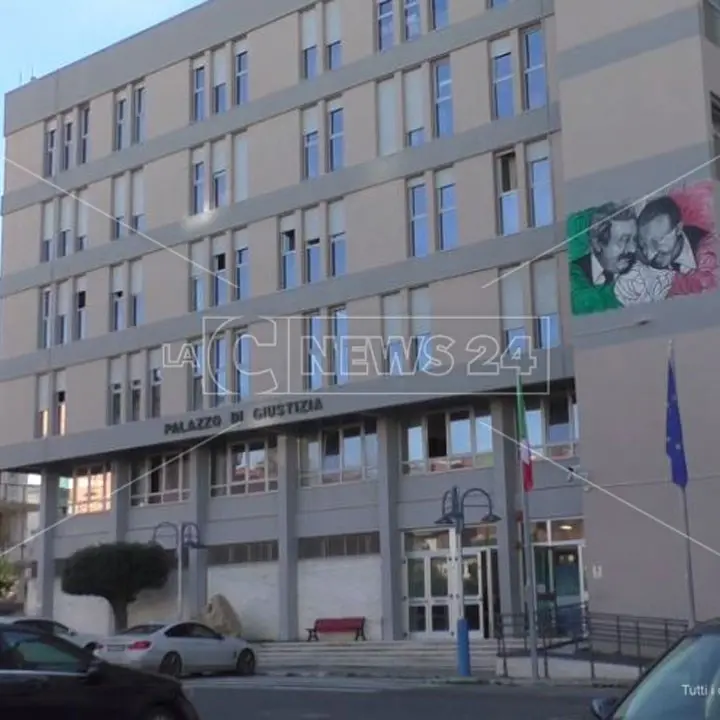 Infectio Malapianta, in primo grado 19 condanne e 9 assoluzioni nel processo ai clan di Cutro