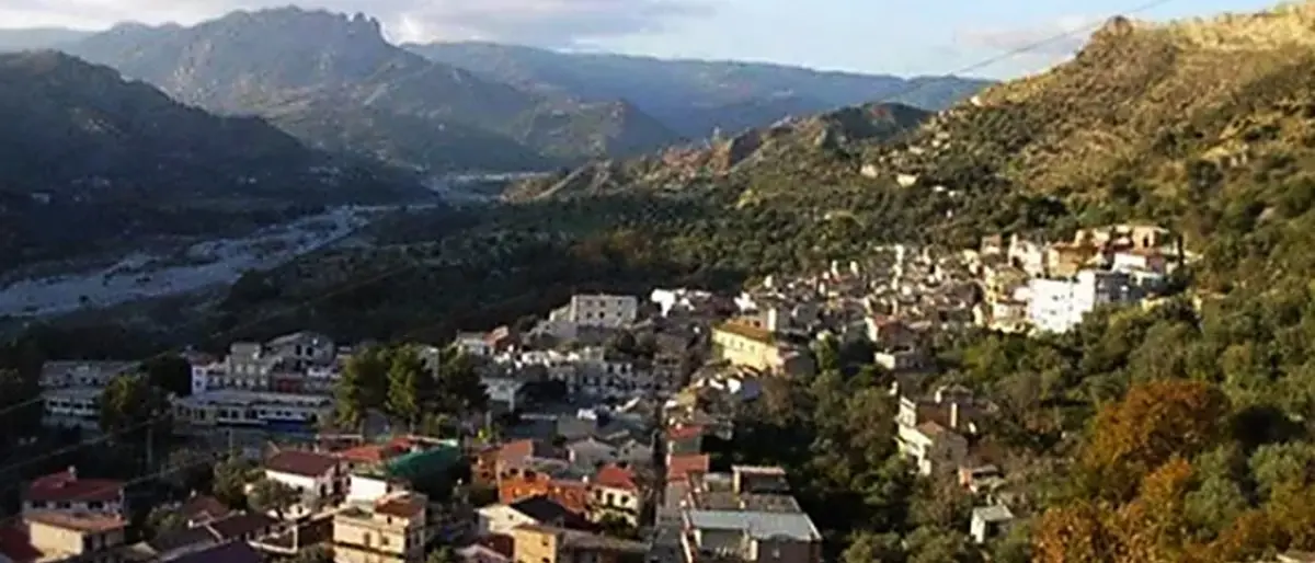 Sciolto per infiltrazioni mafiose il Comune di Portigliola nel Reggino: saltano le elezioni