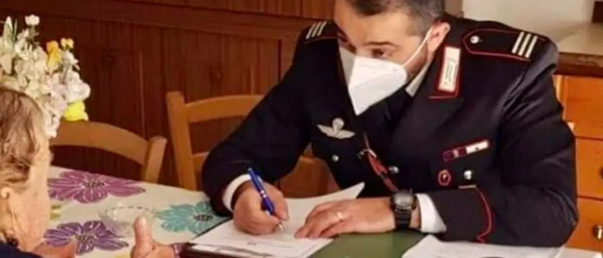 Catanzaro: picchia e minaccia l’anziana madre per avere denaro e comprare droga, arrestata