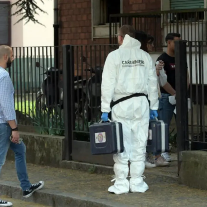 Anziana uccisa e fatta a pezzi con una sega: arrestata una delle figlie