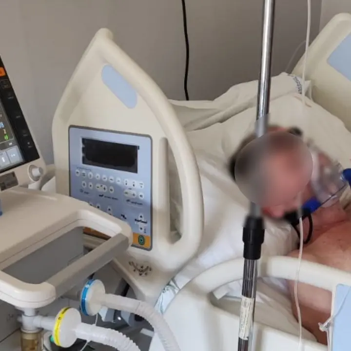 Corigliano-Rossano, al polo Covid posti letto dimezzati per carenza di personale: in servizio solo 5 medici