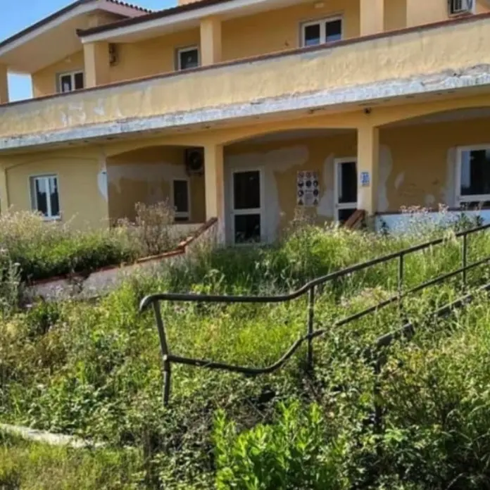 Isola Capo Rizzuto, beni confiscati nel degrado: «Le cooperative assegnatarie attendono da 4 anni»