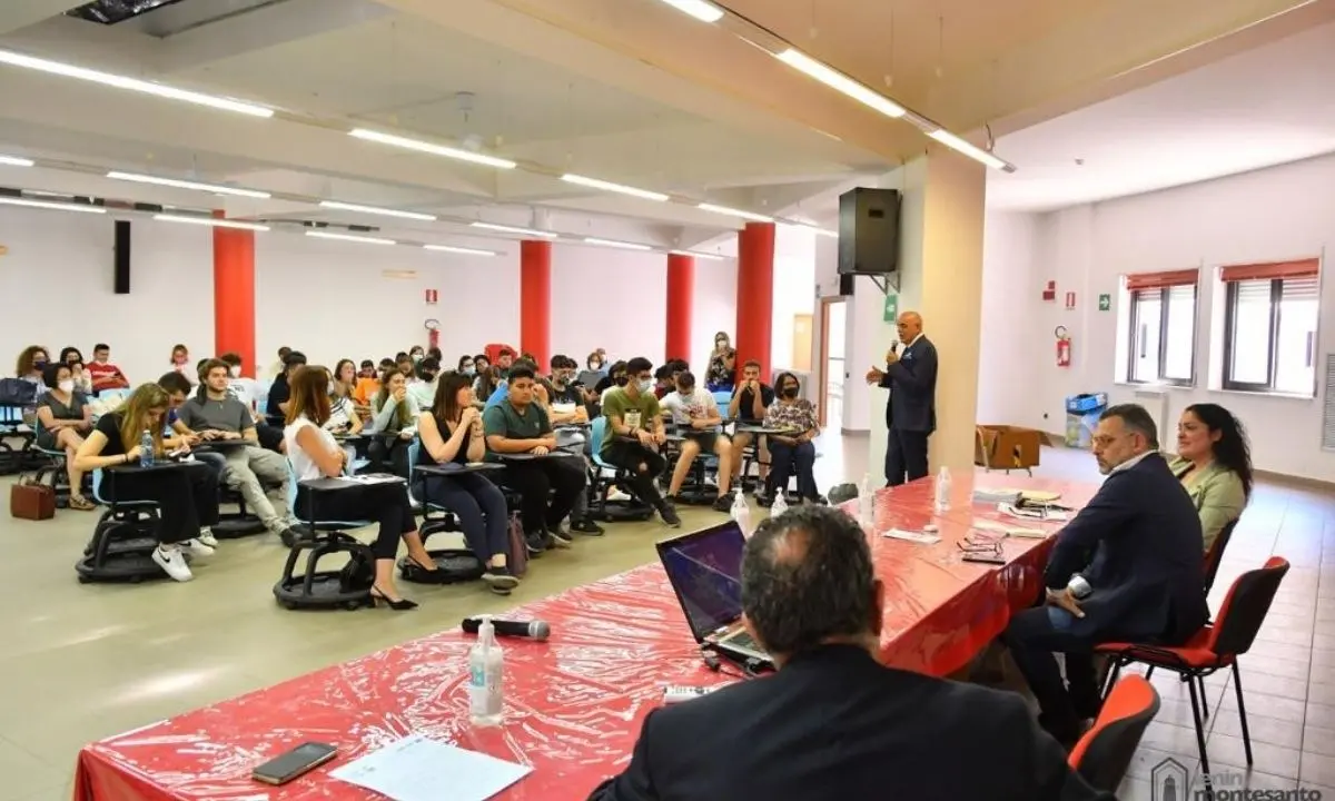 Scuola e impresa, all’Istituto Majorana di Corigliano Rossano la tappa di Yes I Start Up