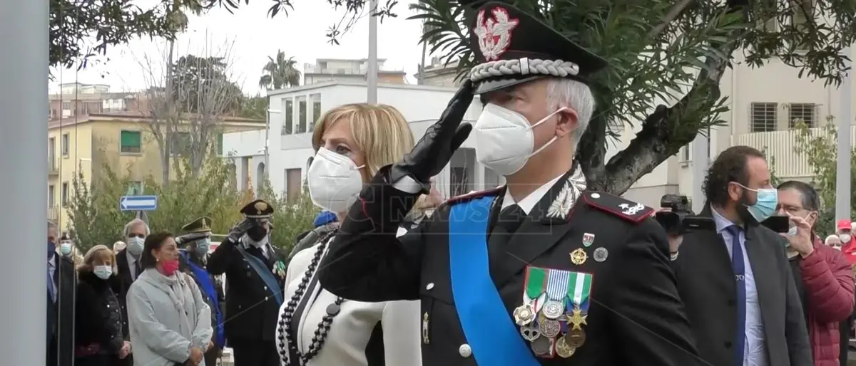 Celebrazioni del 2 giugno, a Catanzaro la consegna delle medaglie d’onore e delle stelle al merito