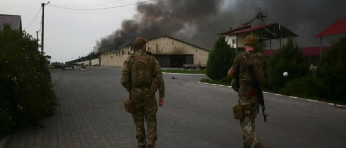 Ucraina, Putin punta al controllo del Donbass. A Severodonetsk colpita una fabbrica chimica - LIVE