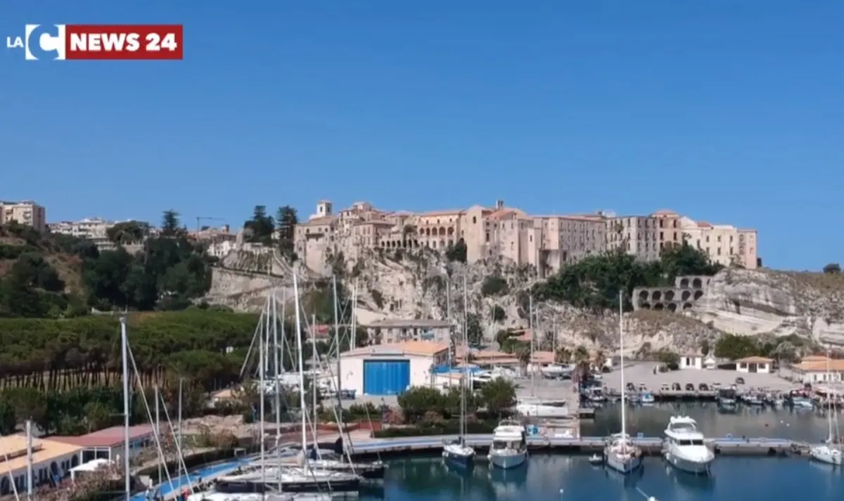 La vela torna protagonista in Calabria, a Tropea tutto pronto per l’evento che coniuga sport e natura