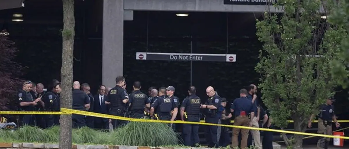 Va in ospedale e spara per uccidere il medico che lo aveva operato: 4 morti e 10 feriti