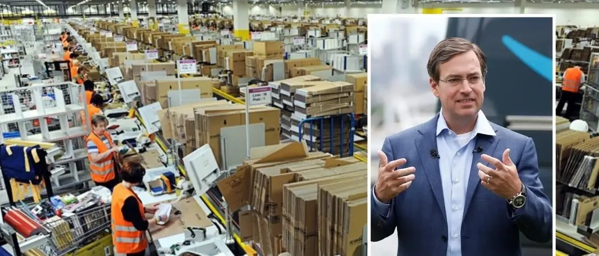 Cambio al vertice di Amazon, lascia il super manager Dave Clark: «Mi sono divertito moltissimo»