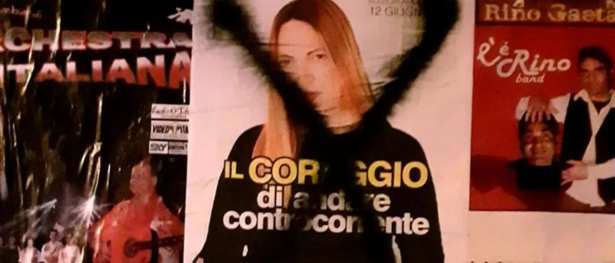 Imbrattati manifesti della candidata sindaco a Roccabernarda: una grande X nera sul volto di Giuseppina Scalzi