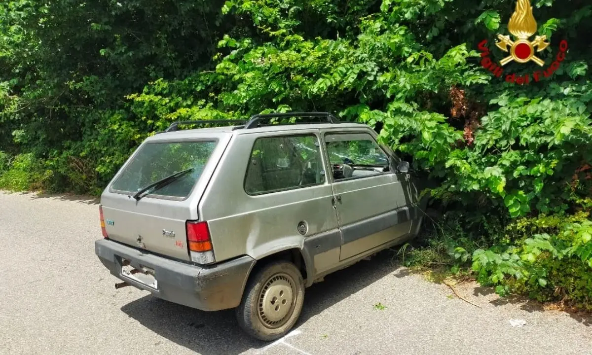 Incidente sulla strada che collega San Pietro a Maida e San Pietro Lametino, un ferito: sul posto l’elisoccorso